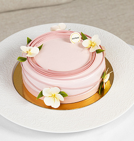 Уникальное предложение библиотеки Savras – личная надпись на любом из тортов